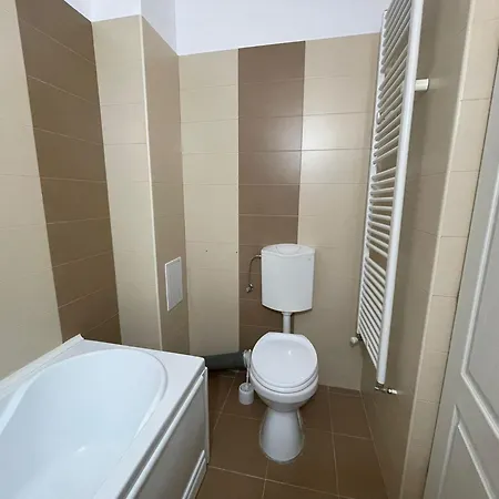 Central Cosy Quiet Aparment By Ani